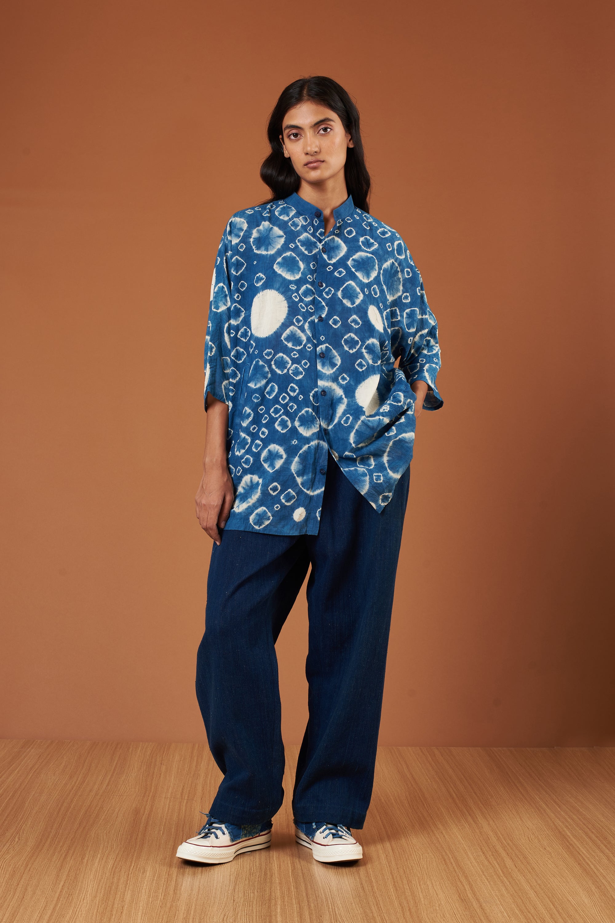 INDIGO KIMONO SLEEVED FINE COTTON SHIRT WITH ALL OVER MOTIFS