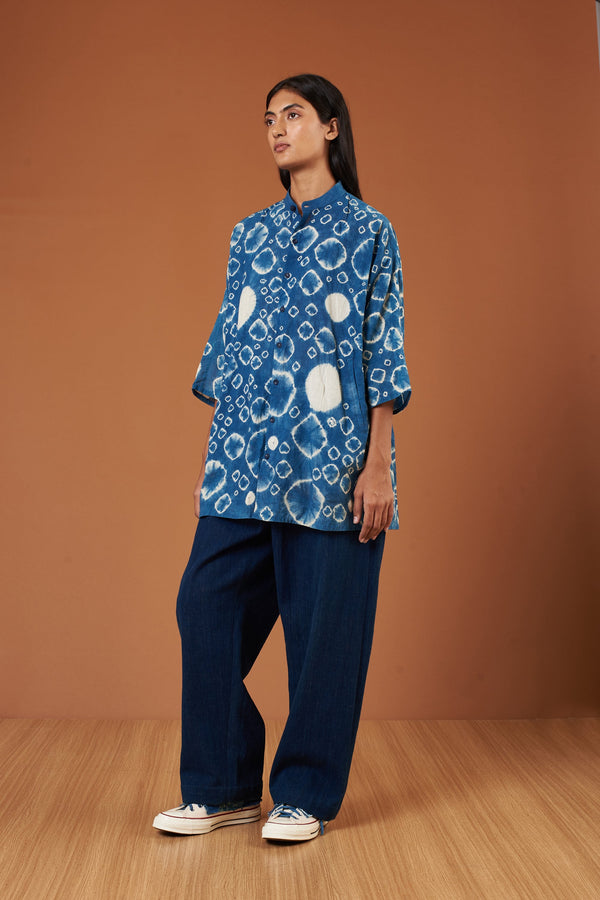 Indigo Kimono Sleeved Fine Cotton Shirt With All Over Shibori Motifs