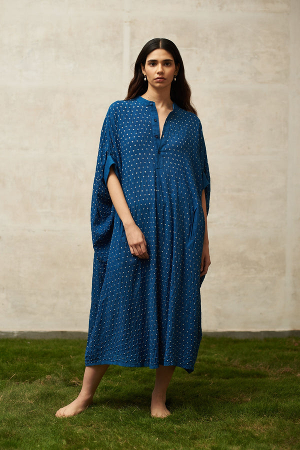 INDIGO DRAPE DRESS SPECKLED WITH BANDHINI