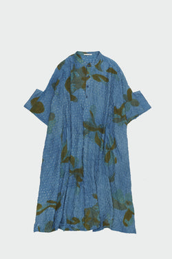 INDIGO SCREEN PRINTED WITH BANDHANI STATEMENT KAFTAN