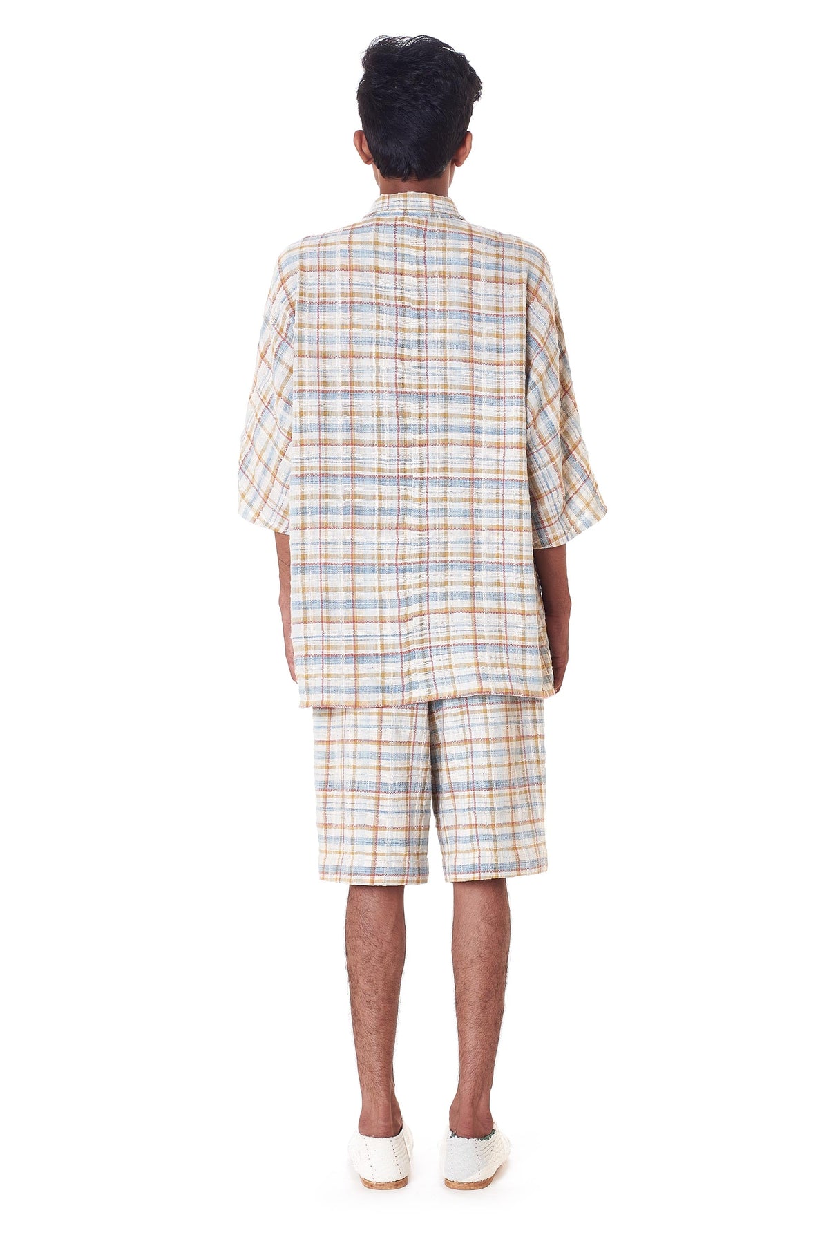 CHECKS SHIRT IN HANDSPUN ORGANIC COTTON YARN