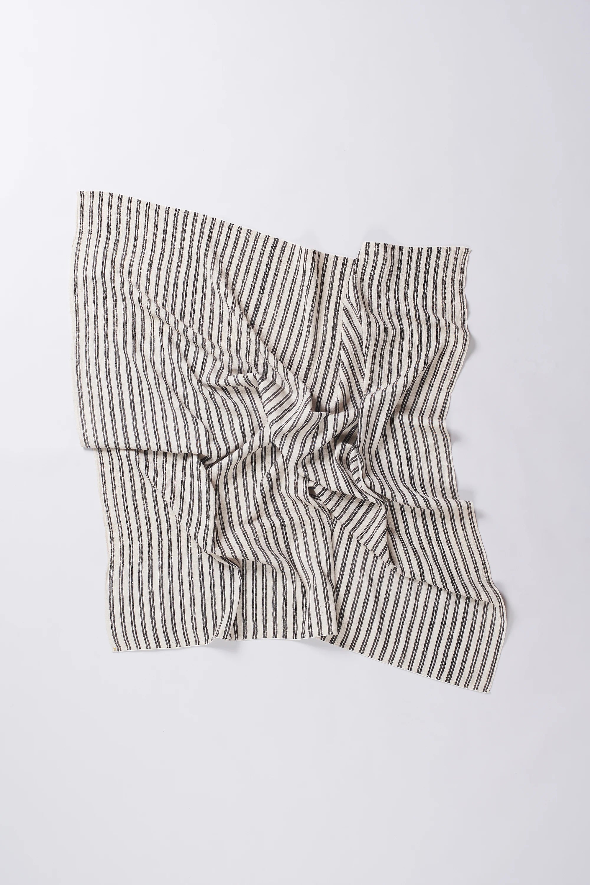 Yarn Dyed Sqaure Scarf in Charcoal