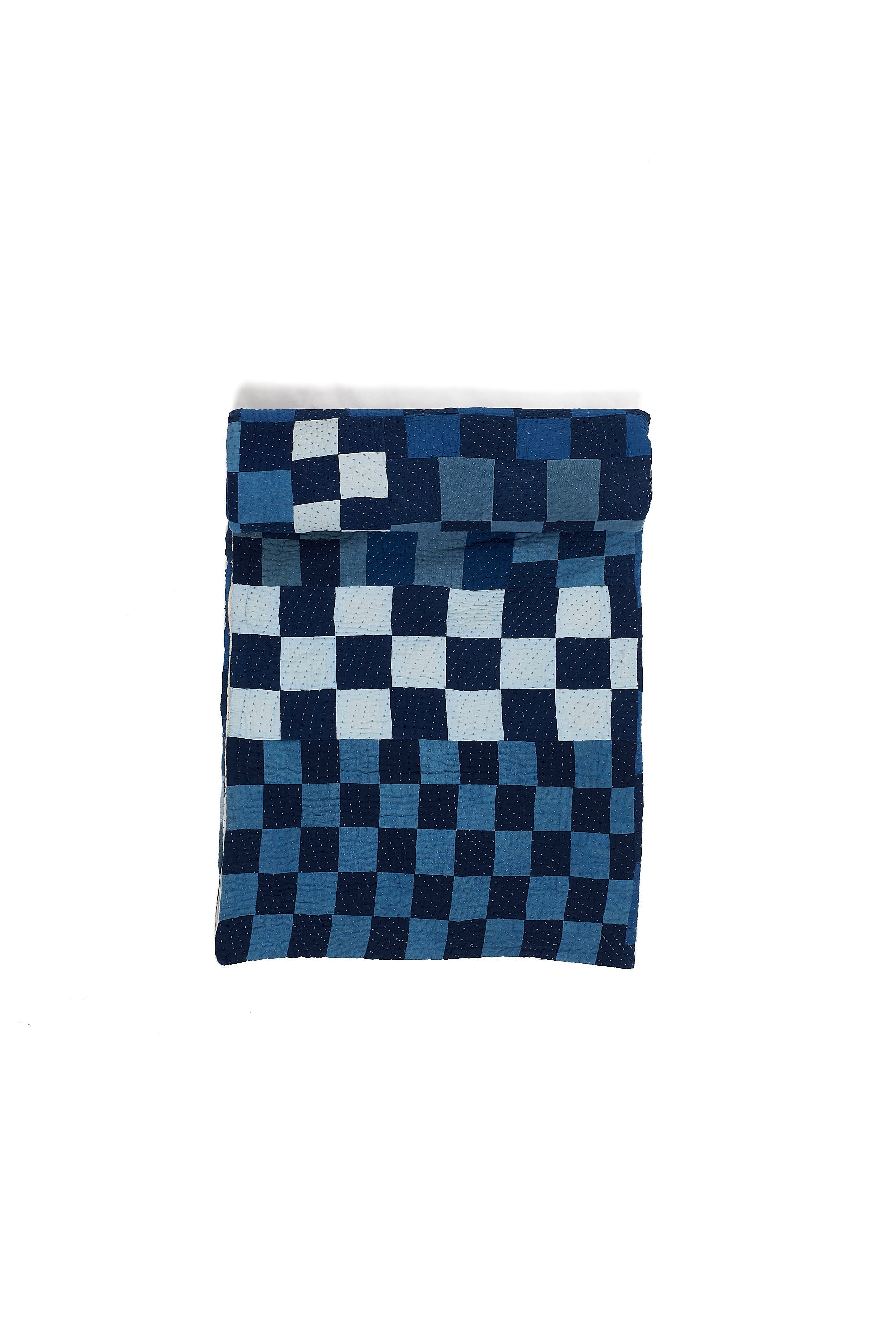 CHEQUERED PATCHWORK CUSHION IN SHADES OF INDIGO