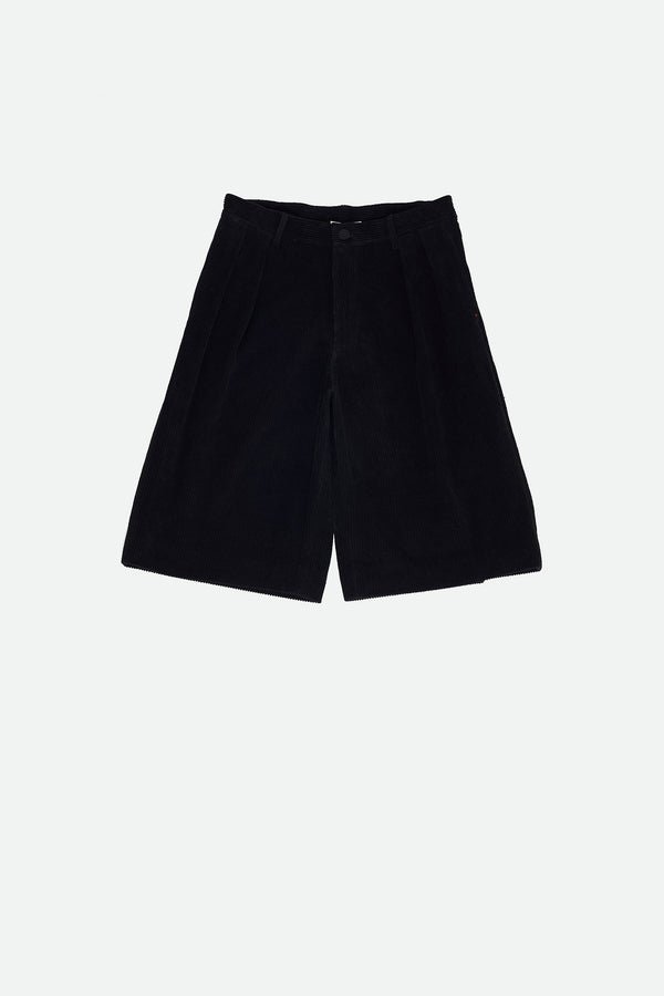 BLACK PLEATED CORDUROY SHORTS