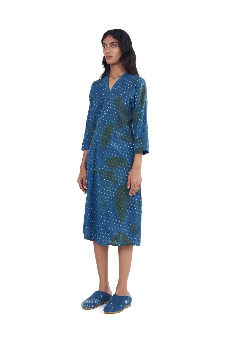 INDIGO SCREEN PRINTED BANDHANI STATEMENT WRAP DRESS