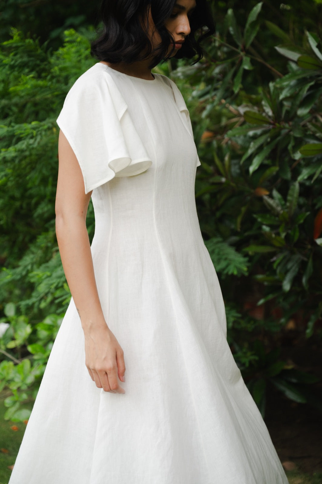 FLARED SLEEVE MIDI DRESS