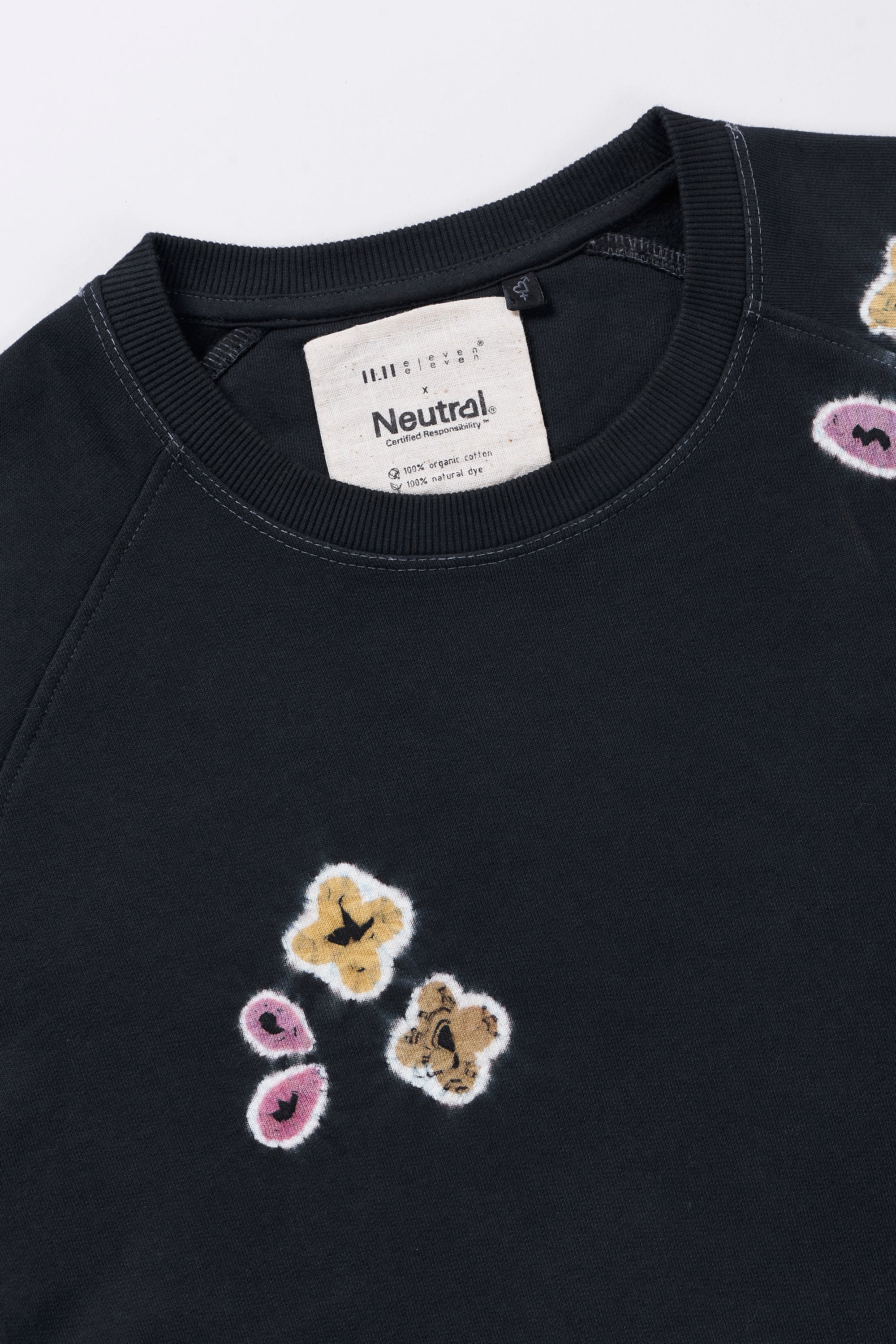 SHIBORI SWEATSHIRT IN BLACK