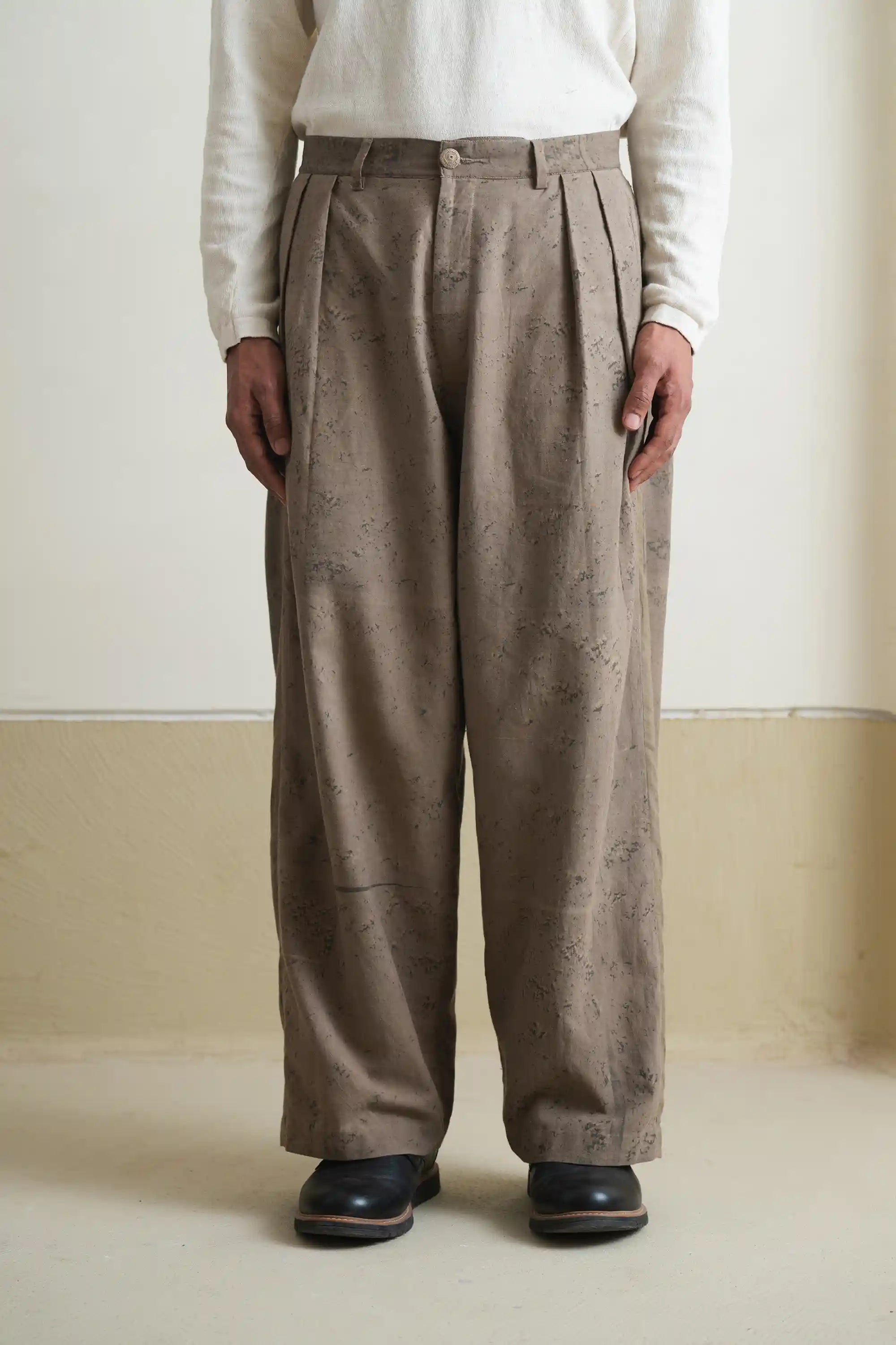 Khaki Green Textured Trousers