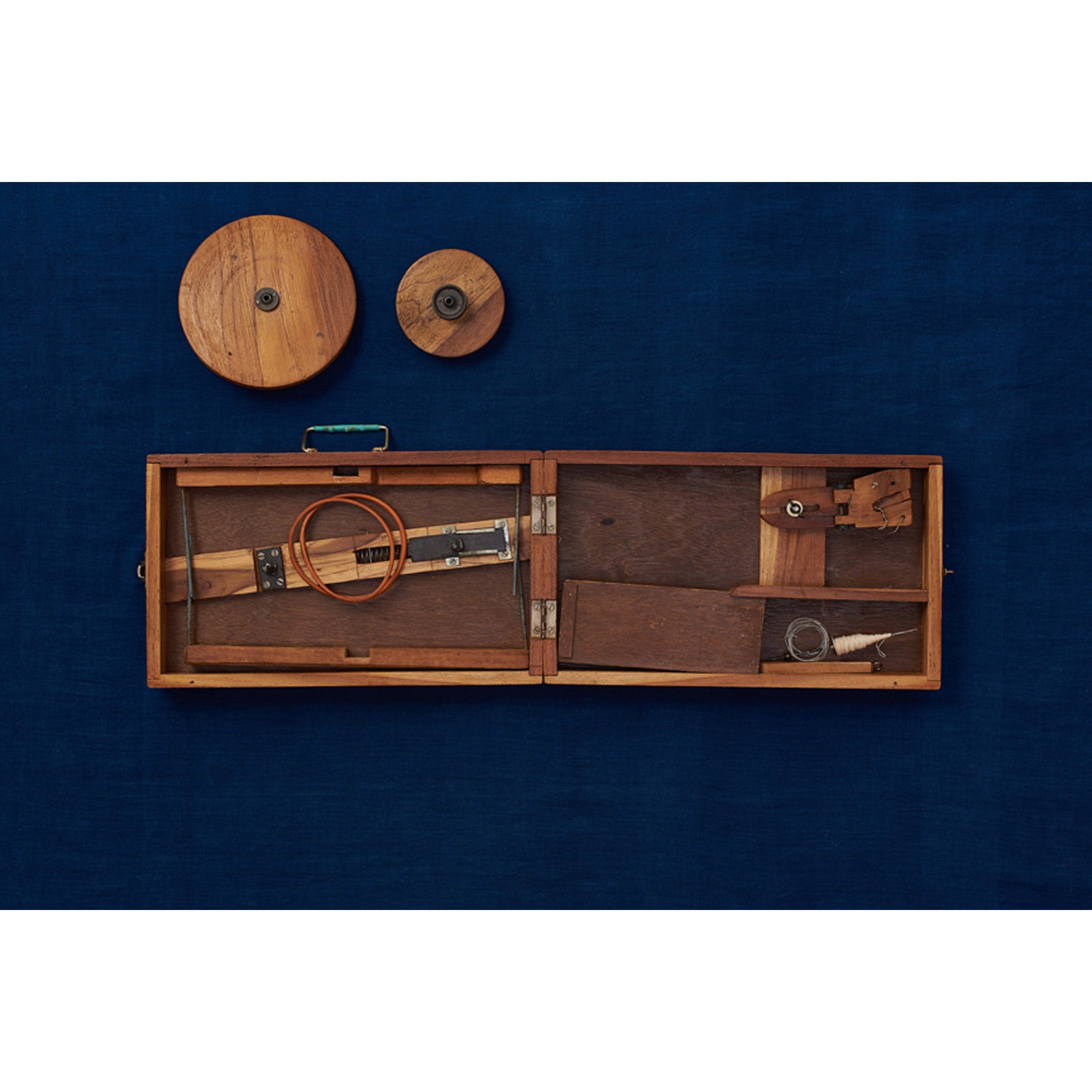 CHARKHA / HAND-SPINNING SET