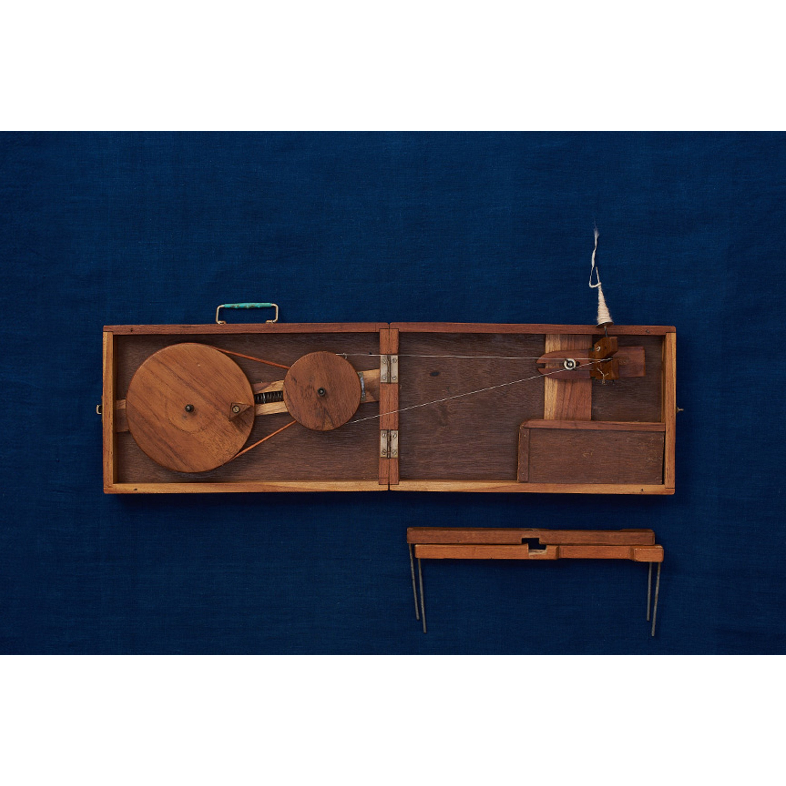 CHARKHA / HAND-SPINNING SET