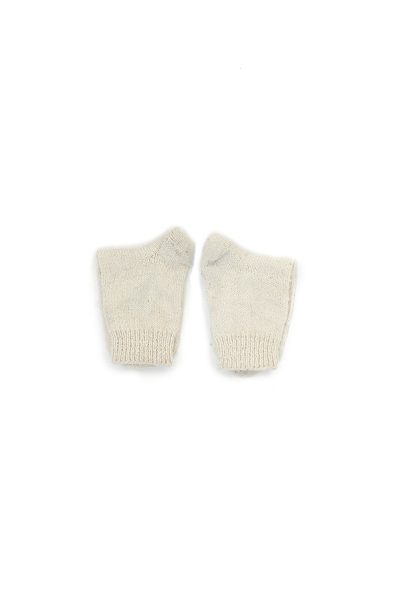 HAND-KNITTED PAIR OF SOCKS IN ECRU