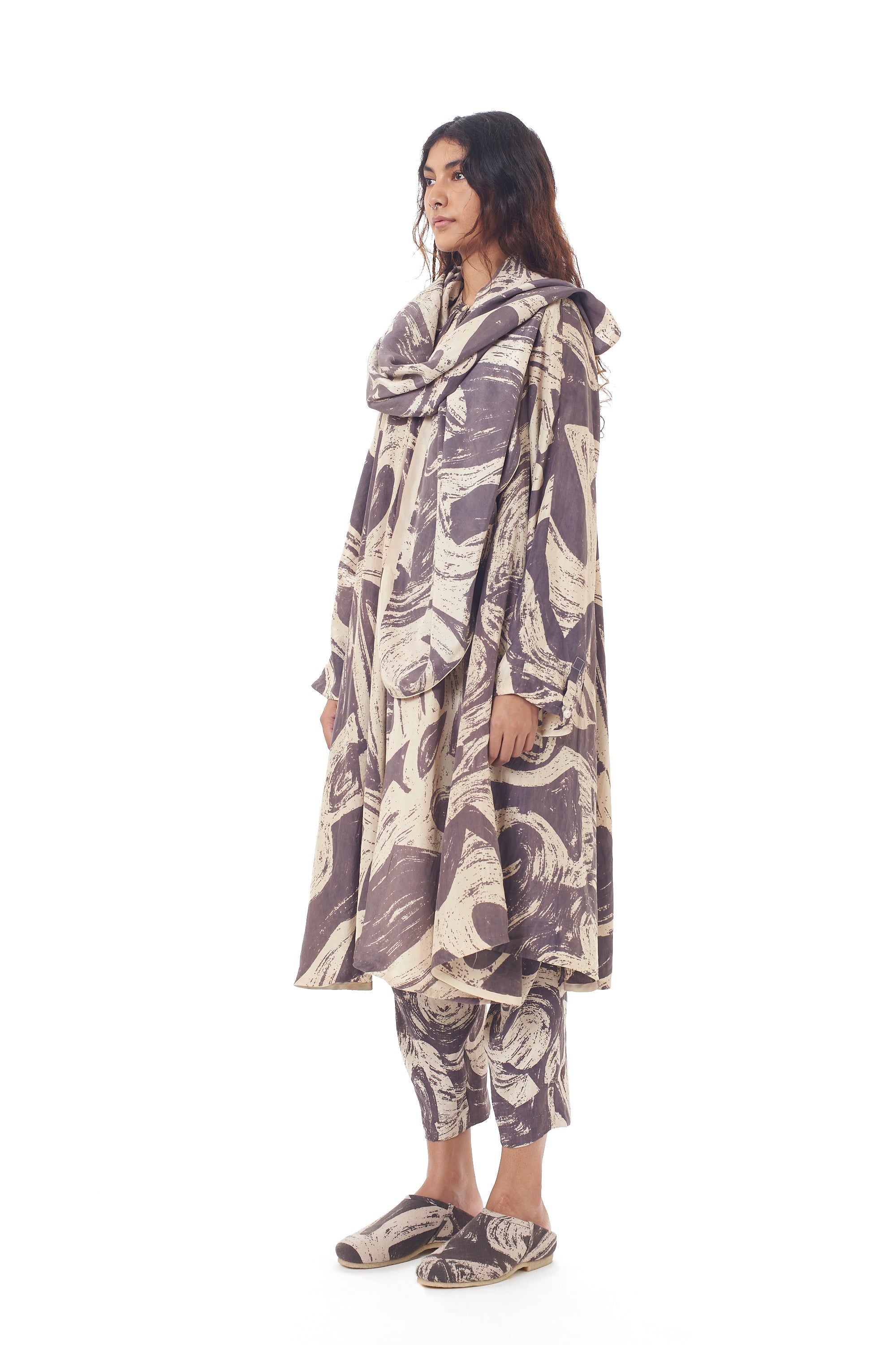 CRAFTED SILK SCREEN PRINTED STATEMENT SQUARE SILK SCARF