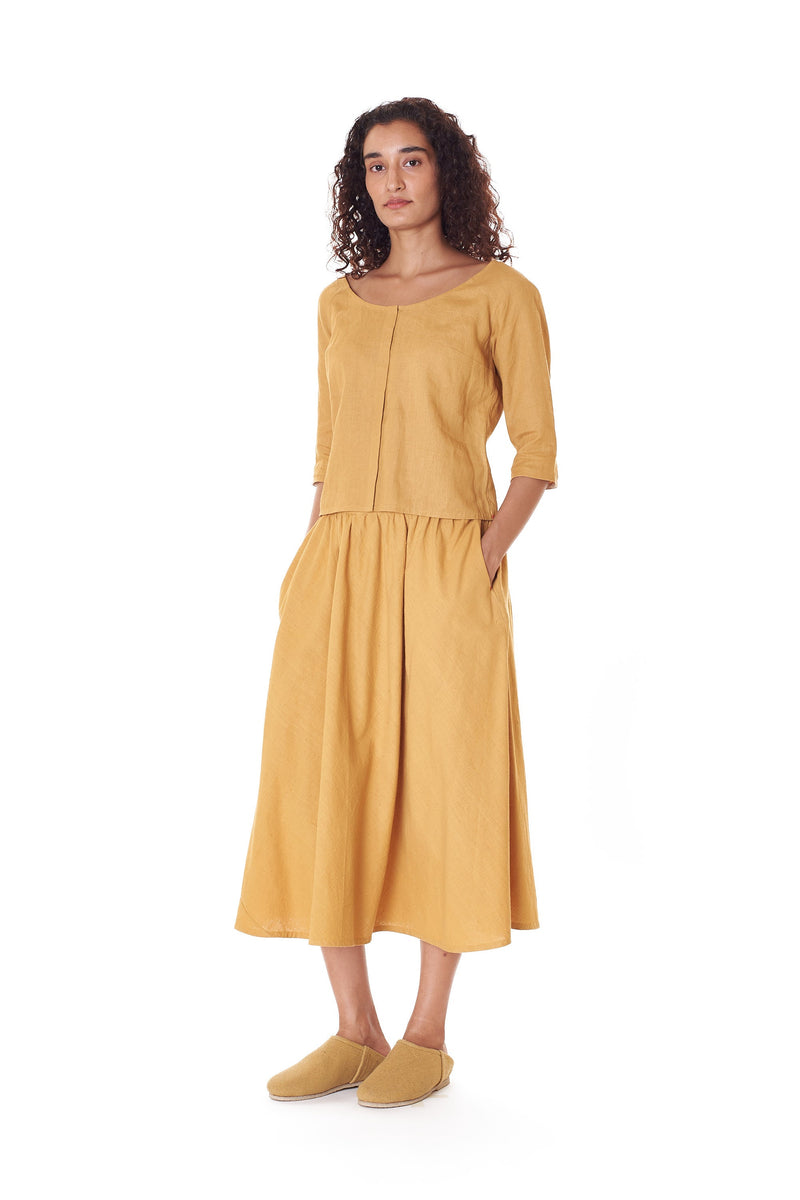 A LINE PANELLED SKIRT