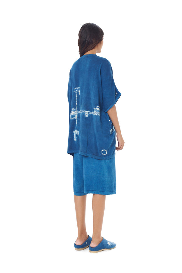 INDIGO ORGANIC COTTON RELAXED FIT KNITTED T-SHIRT WITH HAND EMBROIDERED DETAILS