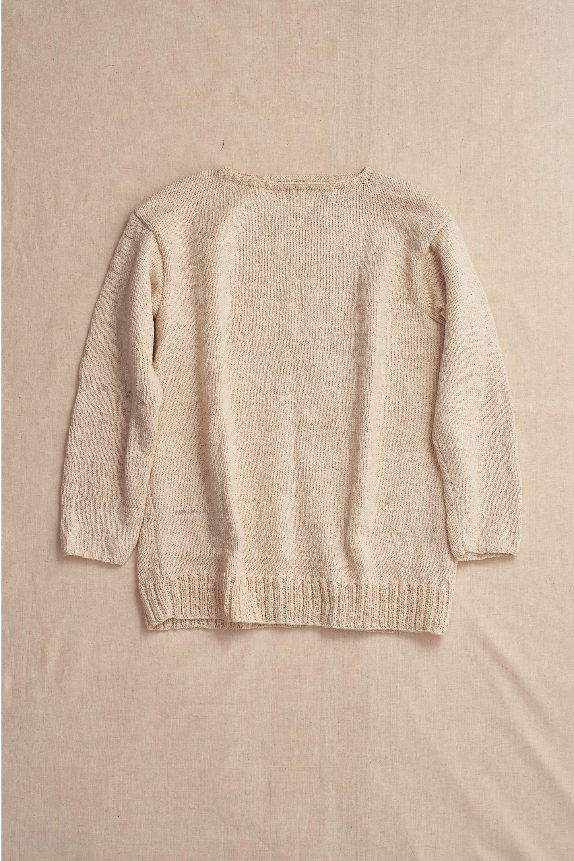 UNGENDERED HAND-KNITTED SWEATER